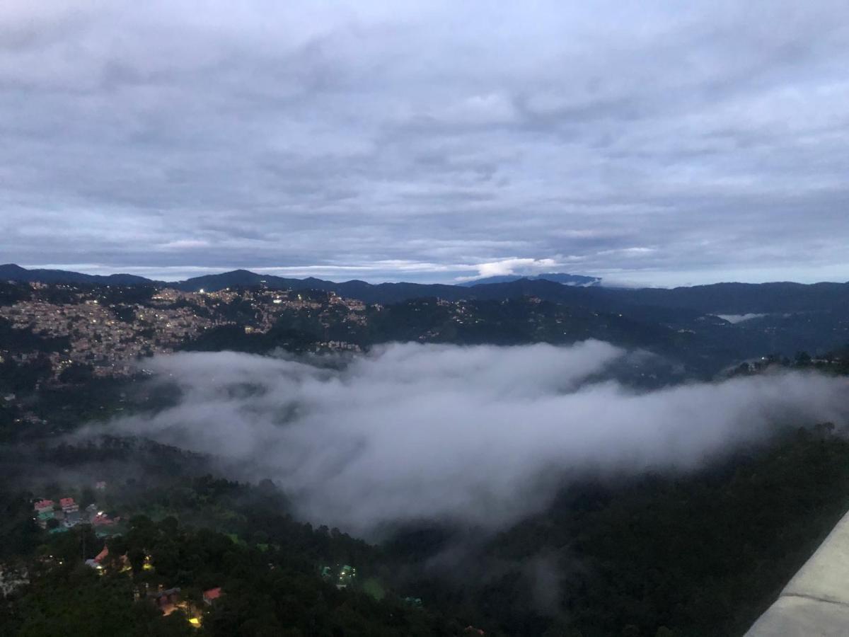 The Westberry 50Mtrs Offroading And 50 Mtrs Nature Path Bed & Breakfast Shimla Exterior foto