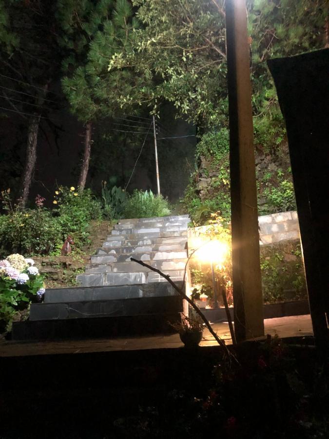 The Westberry 50Mtrs Offroading And 50 Mtrs Nature Path Bed & Breakfast Shimla Exterior foto