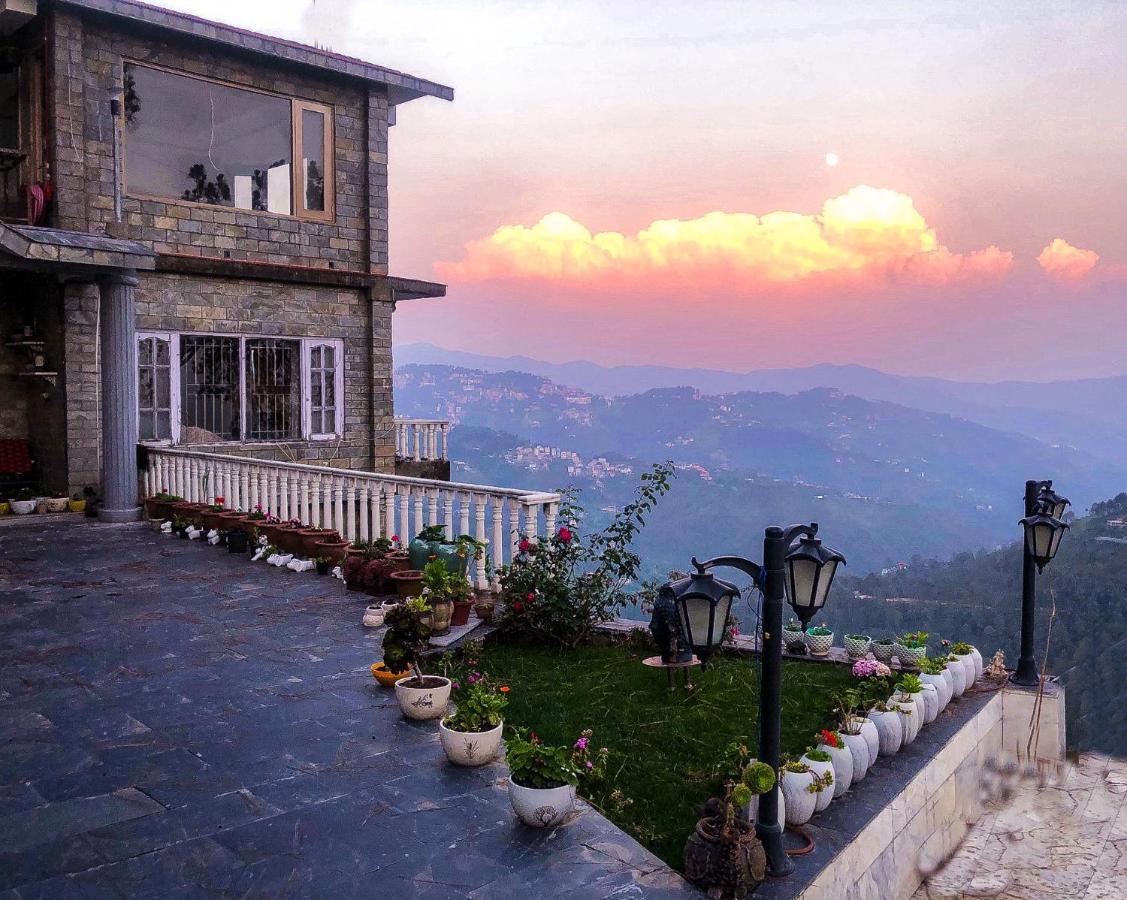The Westberry 50Mtrs Offroading And 50 Mtrs Nature Path Bed & Breakfast Shimla Exterior foto