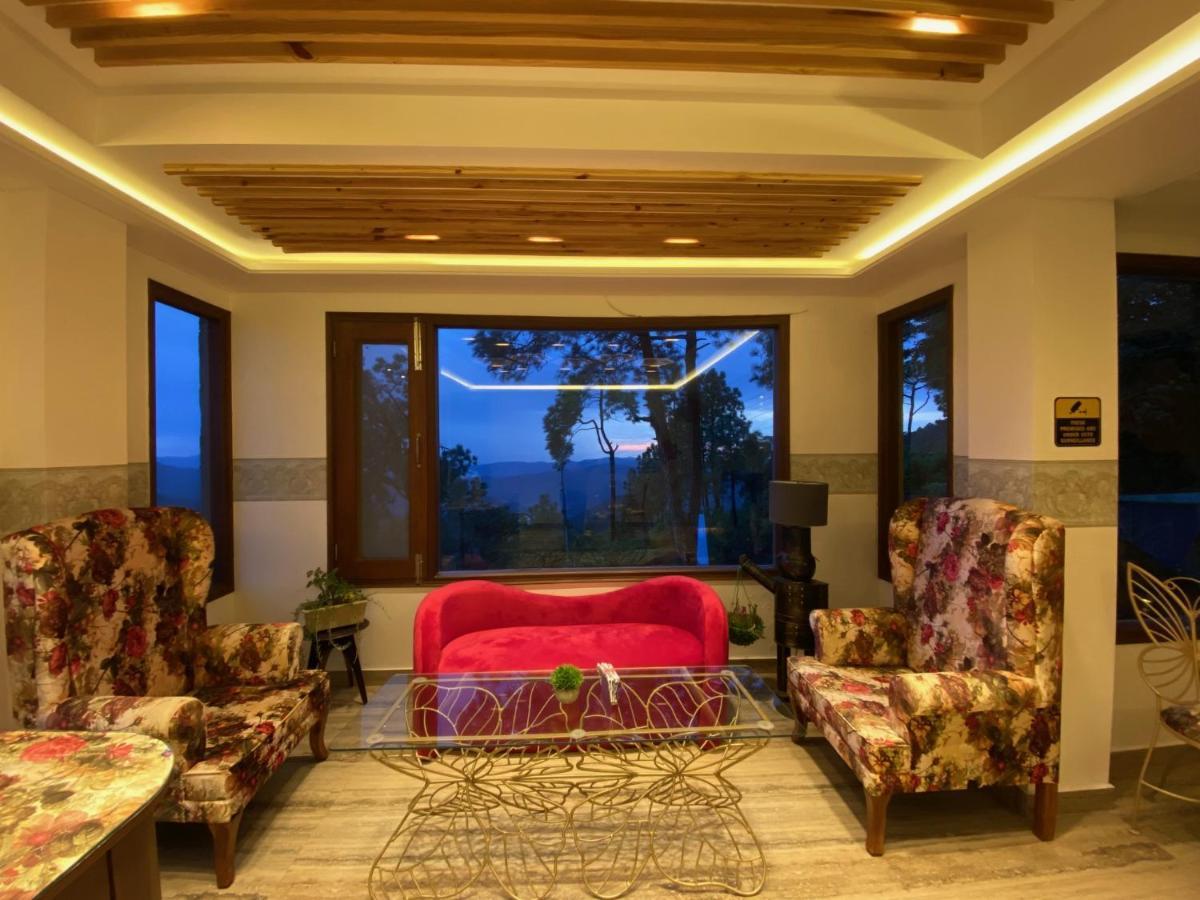 The Westberry 50Mtrs Offroading And 50 Mtrs Nature Path Bed & Breakfast Shimla Exterior foto