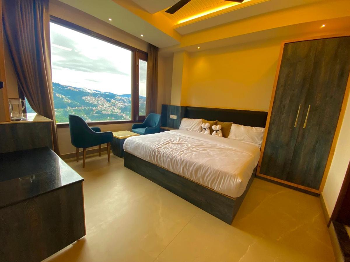The Westberry 50Mtrs Offroading And 50 Mtrs Nature Path Bed & Breakfast Shimla Exterior foto